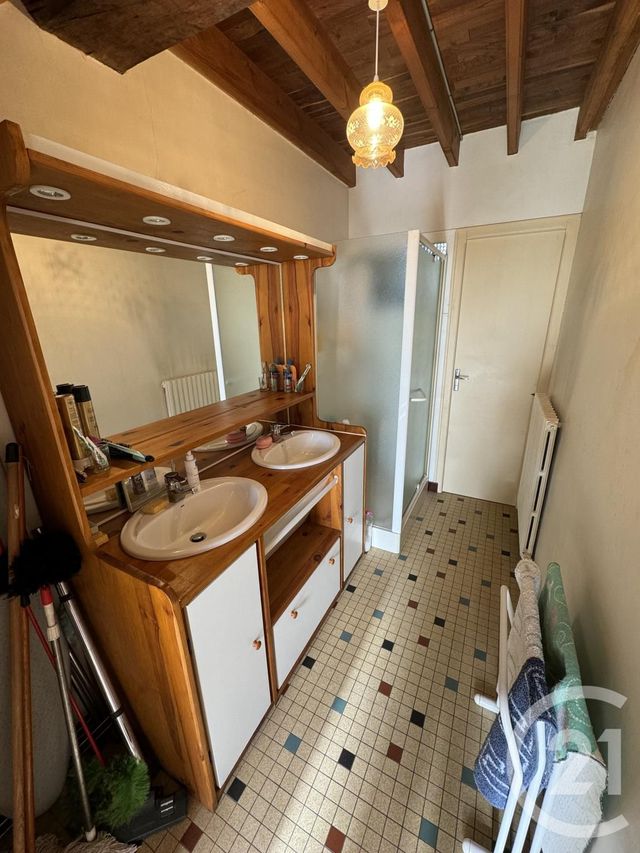 maison à vendre - 6 pièces - 144.6 m2 - ST GEORGES DE ROUELLEY - 50 - BASSE-NORMANDIE - Century 21 Agence Pays D'Andaines