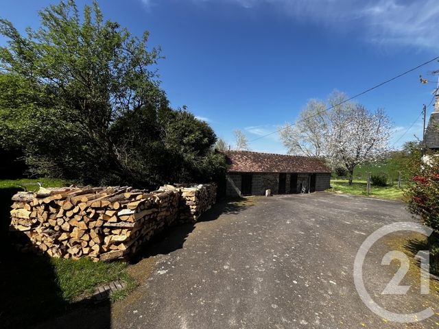 Afficher la photo en grand maison à vendre - 6 pièces - 200.0 m2 - DOMFRONT EN POIRAIE - 61 - BASSE-NORMANDIE - Century 21 Agence Pays D'Andaines