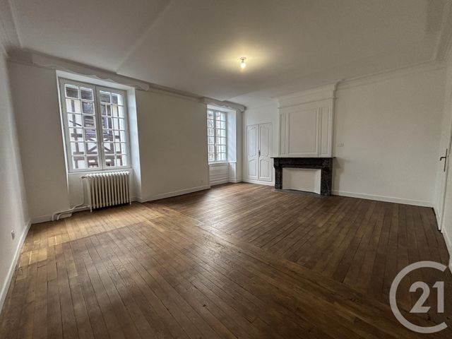 maison à vendre - 7 pièces - 222.0 m2 - DOMFRONT EN POIRAIE - 61 - BASSE-NORMANDIE - Century 21 Agence Pays D'Andaines