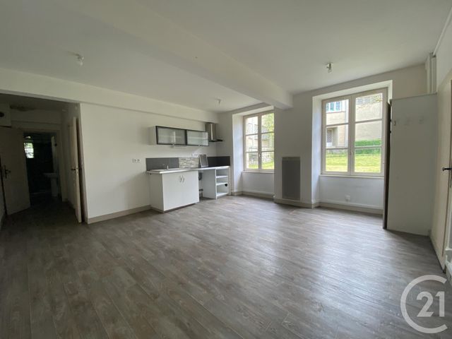Afficher la photo en grand Appartement F2 à louer - 2 pièces - 40.05 m2 - DOMFRONT EN POIRAIE - 61 - BASSE-NORMANDIE - Century 21 Agence Pays D'Andaines