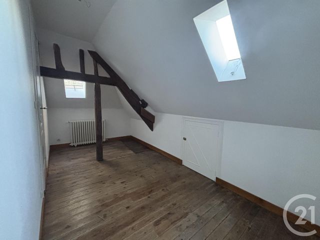 maison à louer - 6 pièces - 124.89 m2 - DOMFRONT EN POIRAIE - 61 - BASSE-NORMANDIE - Century 21 Agence Pays D'Andaines