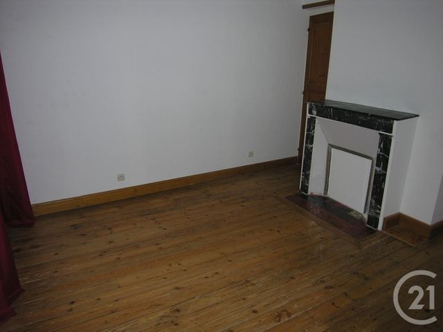 maison à louer - 6 pièces - 124.89 m2 - DOMFRONT EN POIRAIE - 61 - BASSE-NORMANDIE - Century 21 Agence Pays D'Andaines