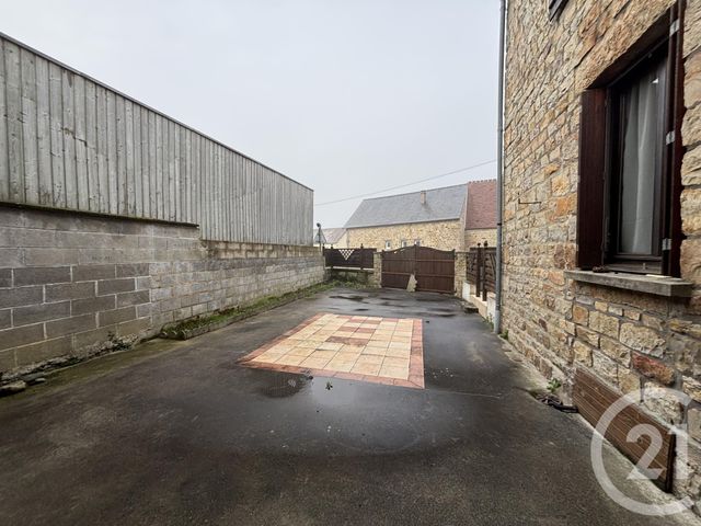 maison à vendre - 5 pièces - 110.0 m2 - DOMFRONT EN POIRAIE - 61 - BASSE-NORMANDIE - Century 21 Agence Pays D'Andaines