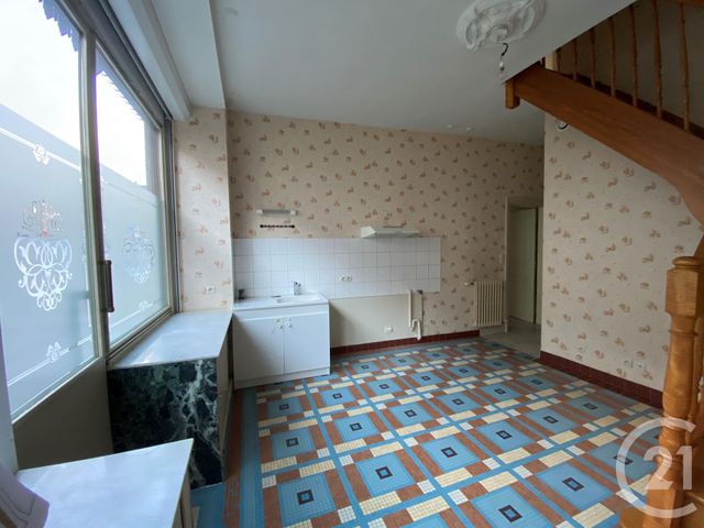 Appartement F3 à louer - 3 pièces - 76.0 m2 - LONLAY L ABBAYE - 61 - BASSE-NORMANDIE - Century 21 Agence Pays D'Andaines
