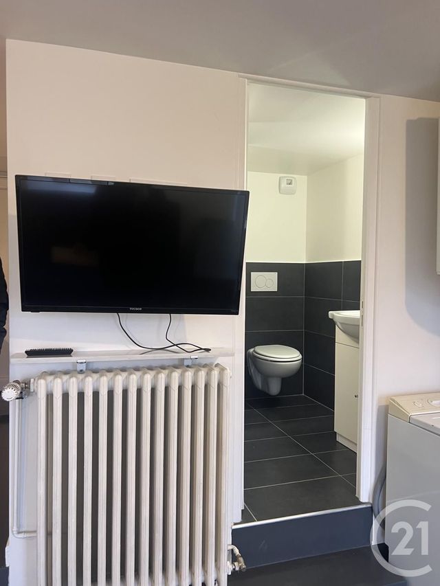 Appartement à louer - 2 pièces - 30.2 m2 - LONLAY L ABBAYE - 61 - BASSE-NORMANDIE - Century 21 Agence Pays D'Andaines