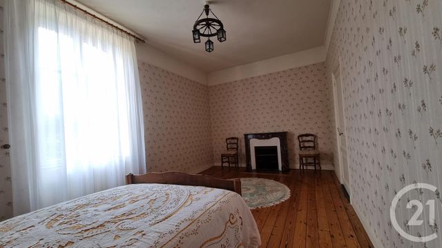 maison à vendre - 9 pièces - 188.6 m2 - DOMFRONT EN POIRAIE - 61 - BASSE-NORMANDIE - Century 21 Agence Pays D'Andaines