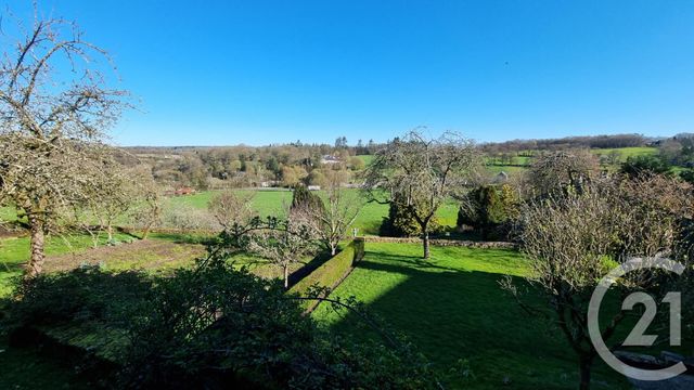 maison à vendre - 9 pièces - 188.6 m2 - DOMFRONT EN POIRAIE - 61 - BASSE-NORMANDIE - Century 21 Agence Pays D'Andaines