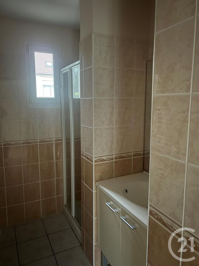 Appartement F2 à louer - 2 pièces - 37.0 m2 - DOMFRONT EN POIRAIE - 61 - BASSE-NORMANDIE - Century 21 Agence Pays D'Andaines