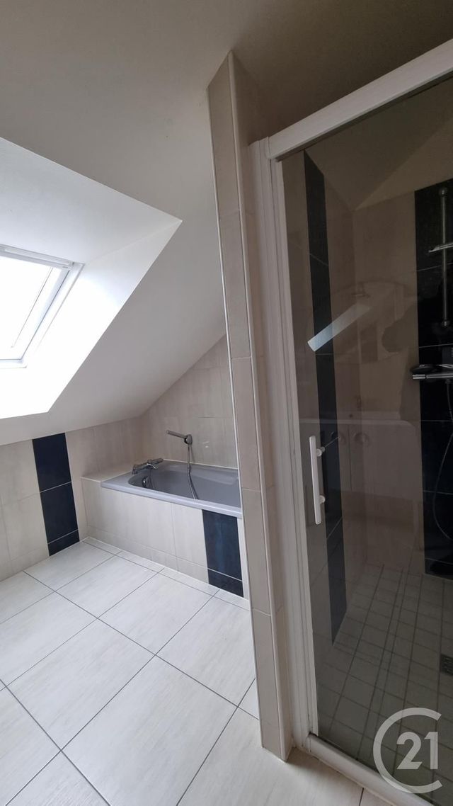 maison à vendre - 7 pièces - 138.0 m2 - LONLAY L ABBAYE - 61 - BASSE-NORMANDIE - Century 21 Agence Pays D'Andaines