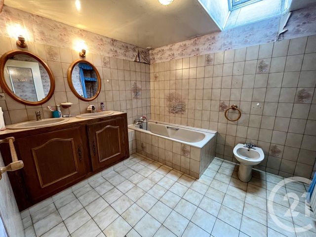 maison à vendre - 6 pièces - 95.0 m2 - DOMFRONT EN POIRAIE - 61 - BASSE-NORMANDIE - Century 21 Agence Pays D'Andaines