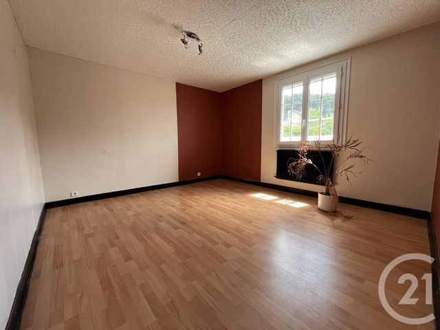 maison à vendre - 6 pièces - 135.21 m2 - LA FERRIERE AUX ETANGS - 61 - BASSE-NORMANDIE - Century 21 Agence Pays D'Andaines