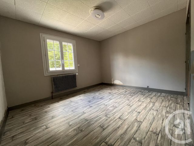 maison à vendre - 6 pièces - 135.21 m2 - LA FERRIERE AUX ETANGS - 61 - BASSE-NORMANDIE - Century 21 Agence Pays D'Andaines