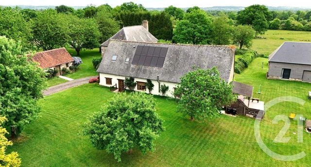 maison à vendre - 12 pièces - 329.0 m2 - DOMFRONT EN POIRAIE - 61 - BASSE-NORMANDIE - Century 21 Agence Pays D'Andaines