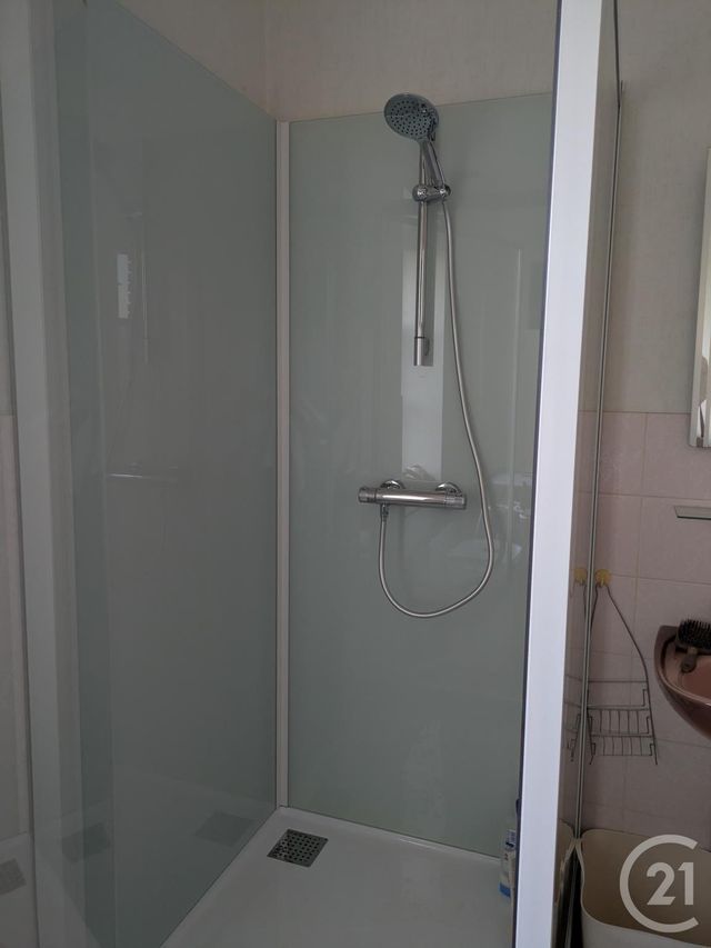 Appartement à louer - 3 pièces - 67.97 m2 - PASSAIS VILLAGES - 61 - BASSE-NORMANDIE - Century 21 Agence Pays D'Andaines