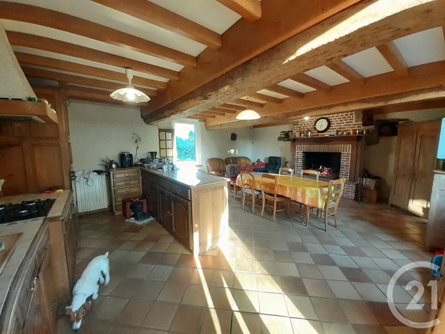maison à vendre - 5 pièces - 120.0 m2 - DOMFRONT EN POIRAIE - 61 - BASSE-NORMANDIE - Century 21 Agence Pays D'Andaines maison à vendre - 5 pièces - 120.0 m2 - DOMFRONT EN POIRAIE - 61 - BASSE-NORMANDIE - Century 21 Agence Pays D'Andaines