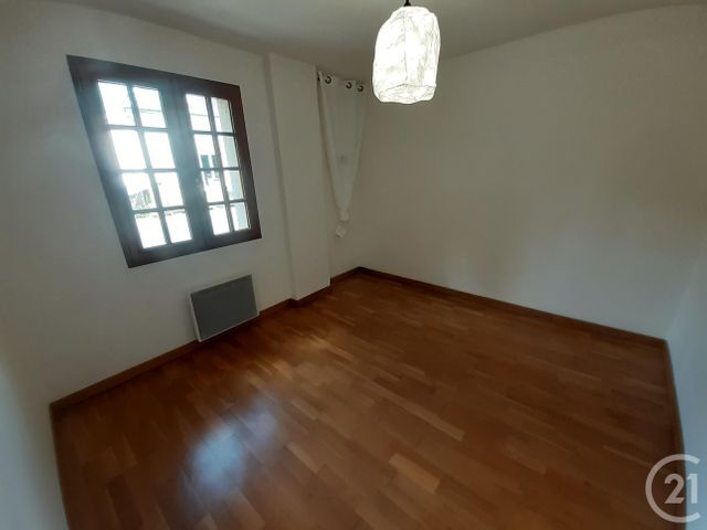 maison à vendre - 4 pièces - 108.0 m2 - DOMFRONT EN POIRAIE - 61 - BASSE-NORMANDIE - Century 21 Agence Pays D'Andaines maison à vendre - 4 pièces - 108.0 m2 - DOMFRONT EN POIRAIE - 61 - BASSE-NORMANDIE - Century 21 Agence Pays D'Andaines
