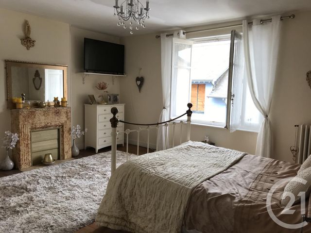 Afficher la photo en grand maison à vendre - 5 pièces - 226.0 m2 - DOMFRONT EN POIRAIE - 61 - BASSE-NORMANDIE - Century 21 Agence Pays D'Andaines