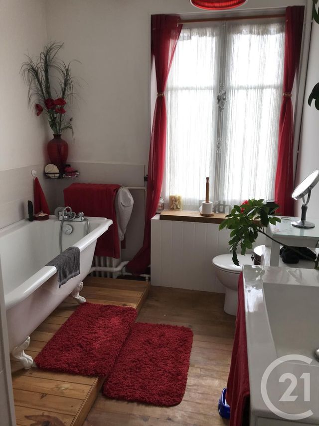 Afficher la photo en grand maison à vendre - 5 pièces - 226.0 m2 - DOMFRONT EN POIRAIE - 61 - BASSE-NORMANDIE - Century 21 Agence Pays D'Andaines