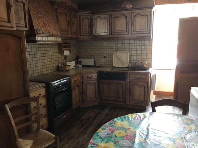 Afficher la photo en grand immeuble à vendre - 202.0 m2 - ST GEORGES DE ROUELLEY - 50 - BASSE-NORMANDIE - Century 21 Agence Pays D'Andaines