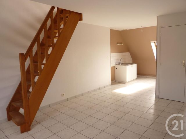 Afficher la photo en grand Appartement Duplex à louer - 3 pièces - 59.0 m2 - DOMFRONT - 61 - BASSE-NORMANDIE - Century 21 Agence Pays D'Andaines