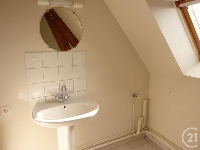 Afficher la photo en grand Appartement Duplex à louer - 3 pièces - 59.0 m2 - DOMFRONT - 61 - BASSE-NORMANDIE - Century 21 Agence Pays D'Andaines