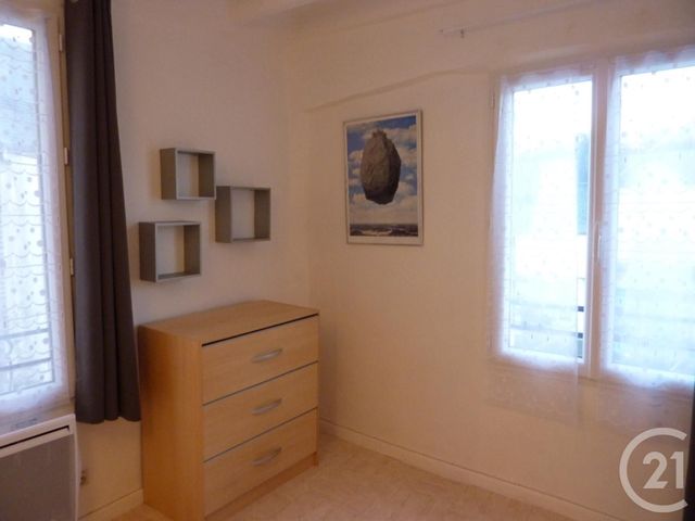 Afficher la photo en grand maison à louer - 4 pièces - 58.0 m2 - ST GEORGES DE ROUELLEY - 50 - BASSE-NORMANDIE - Century 21 Agence Pays D'Andaines