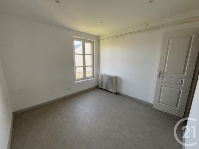 maison à vendre - 3 pièces - 73.41 m2 - DOMFRONT EN POIRAIE - 61 - BASSE-NORMANDIE - Century 21 Agence Pays D'Andaines