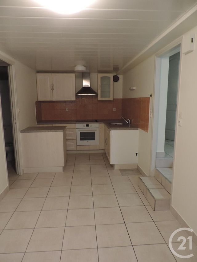 Appartement F3 à louer - 3 pièces - 51.97 m2 - DOMFRONT EN POIRAIE - 61 - BASSE-NORMANDIE - Century 21 Agence Pays D'Andaines